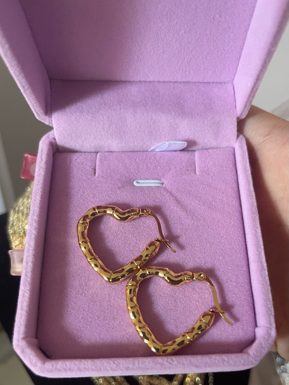 Gold Heart-Shaped Textured Hoop Earrings for Women - Picture 2 of 4